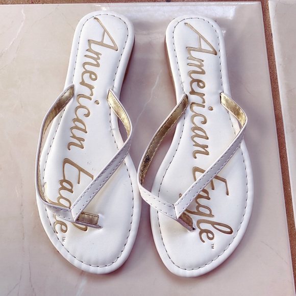 AmericanEagle Slippers - Picture 1 of 2